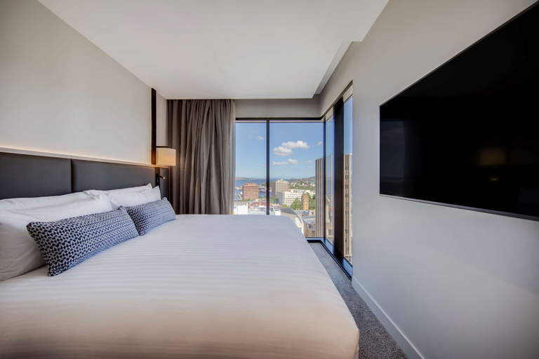 Bedroom 3, Vibe Hotel Hobart, Hobart