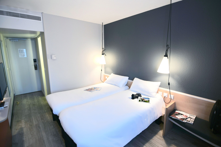 Bedroom 2, ibis Maisons Laffitte, Yvelines