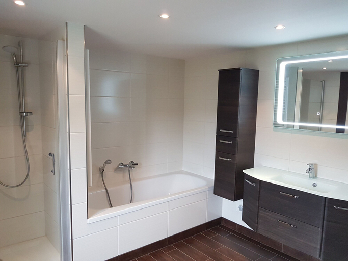 Bathroom 4, Zechliner Hof, Ostprignitz-Ruppin
