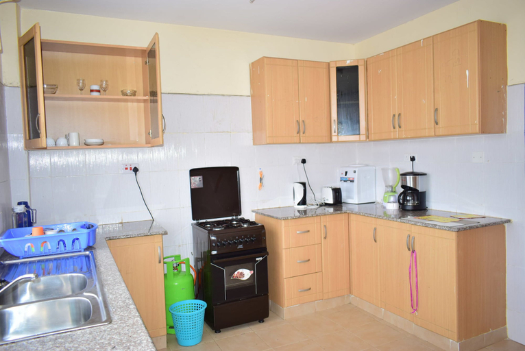 Others 5, 254 Airport Inn, Mavoko