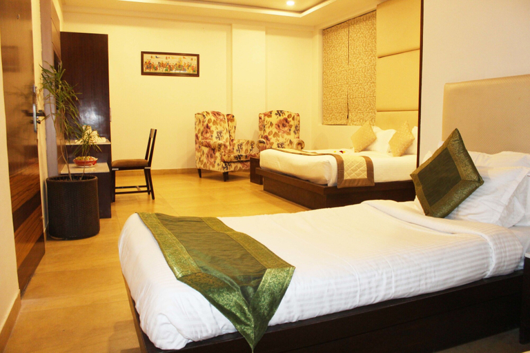 Bedroom 2, TGI Apple Inn, Jaipur