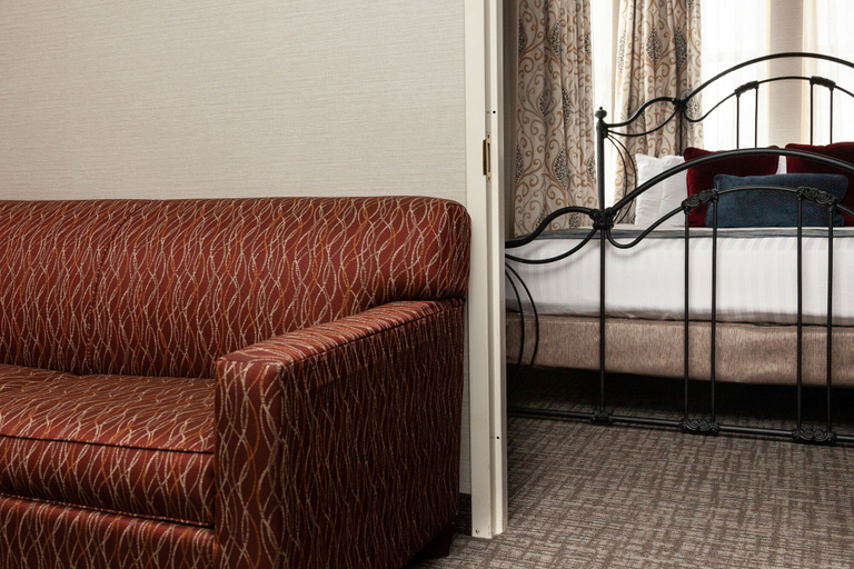 Others 5, The Conwell Inn, Philadelphia