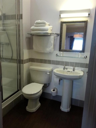 Bathroom 3, Punch House, Monmouthshire
