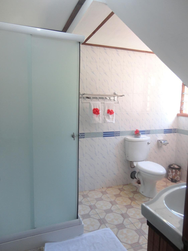 Bathroom, Belle Des Iles