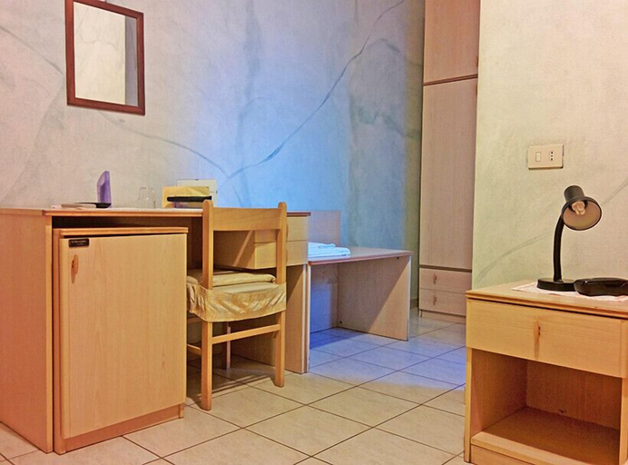 Others 5, Rosa Hotel, Cagliari
