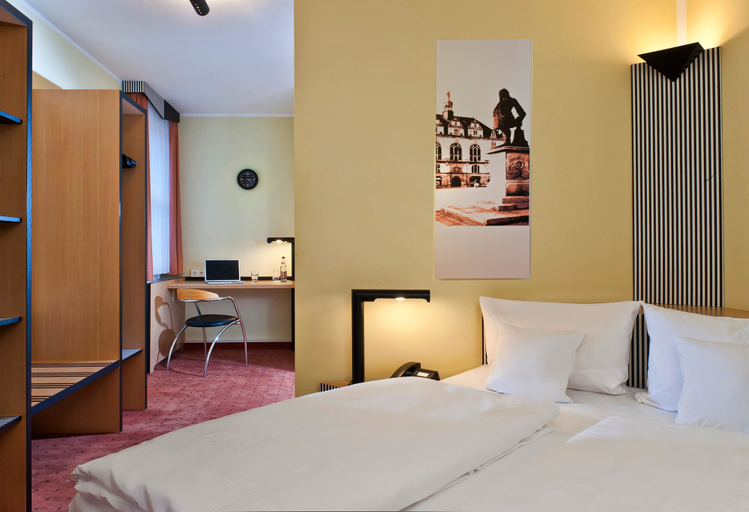 Bedroom 4, TRYP by Wyndham Halle, Halle (Saale)