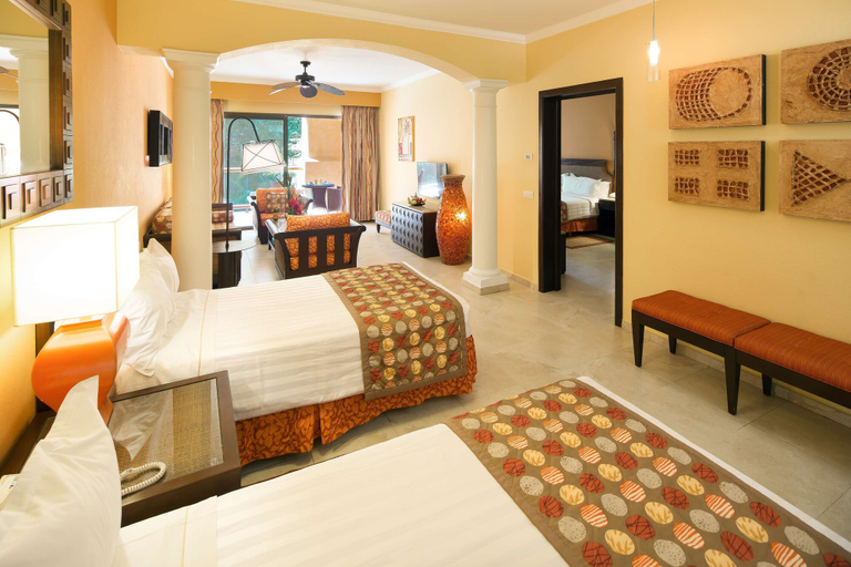 Bedroom 4, Barceló Maya Palace - All Inclusive, Cozumel