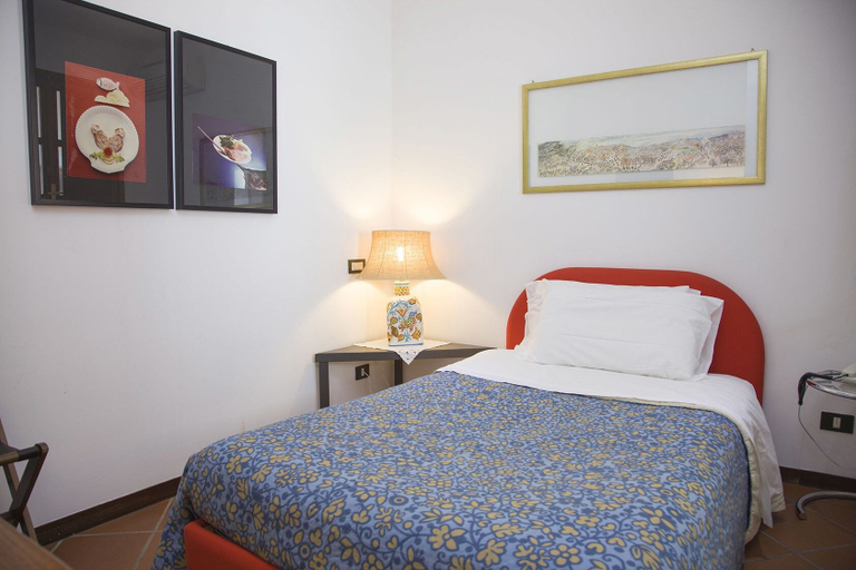 Bedroom 3, Aliajazz hotel, Cosenza