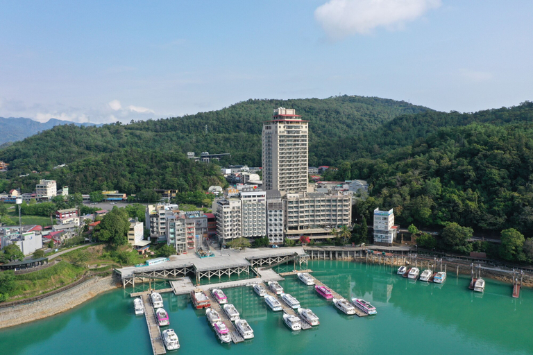 Exterior & Views 2, Sun Moon Inn, Nantou