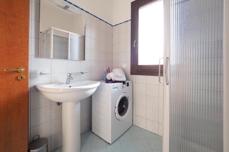 Bathroom, Cala Sol - Viola, Ragusa