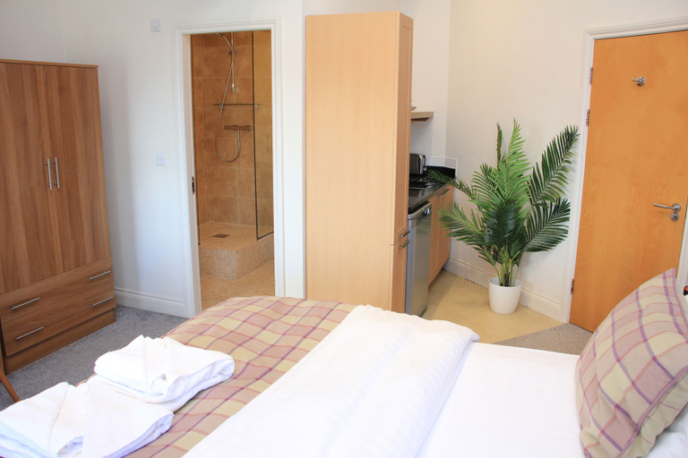 Bedroom 3, Heritage Serviced Suites , Kirklees