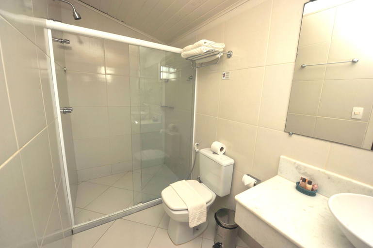 Bathroom 4, Pousada Mareia, Cairu