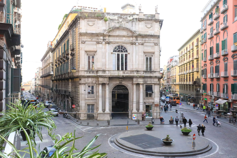 Exterior & Views 2, Toledo 16 Luxury Suites, Napoli