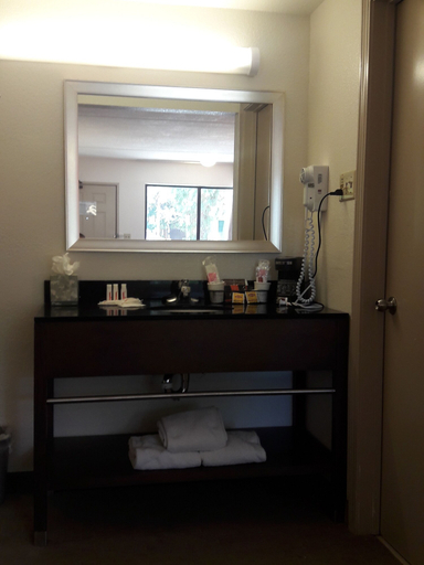 Bathroom 4, Ramada by Wyndham Albuquerque Airport, Bernalillo