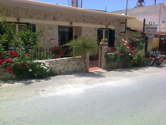 Exterior & Views 2, Hariklia Rent Rooms, Faistos