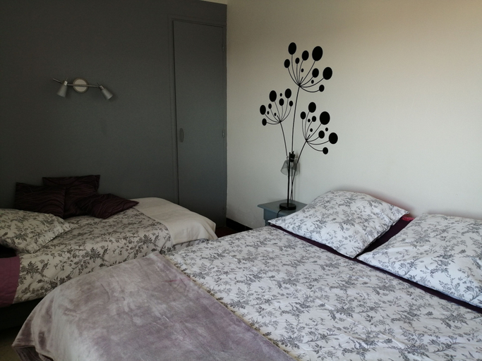Bedroom 2, Maison du Canal, Hérault