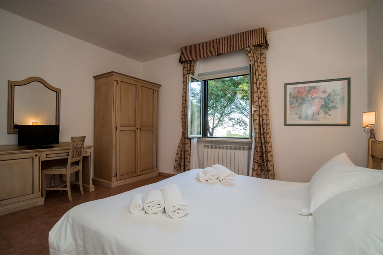 Bedroom 3, Antico Colle Toscano Resort, Grosseto