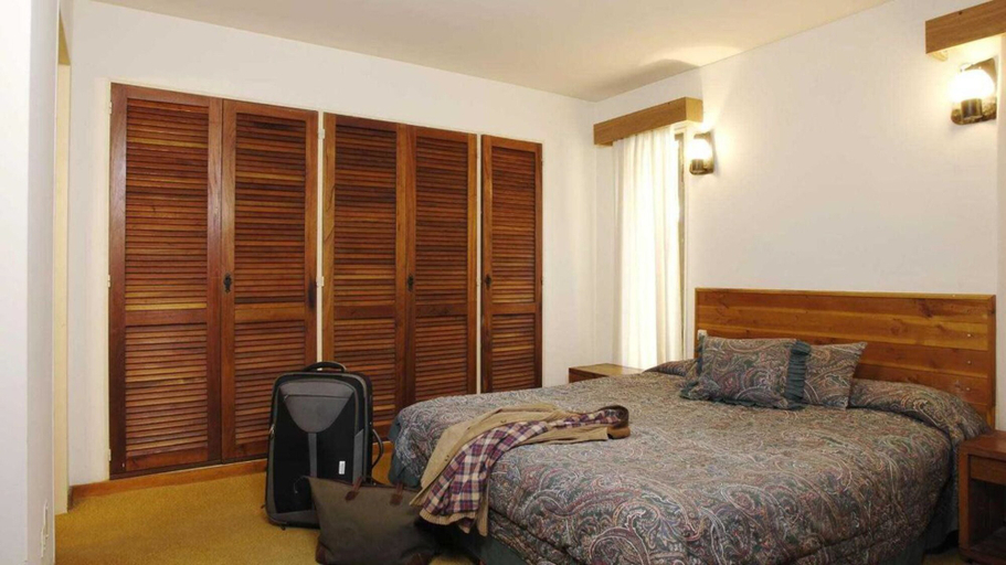 Bedroom 2, Apart Costa Azul, Bariloche