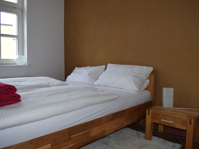 Bedroom 2, Stella Apartments, Erfurt