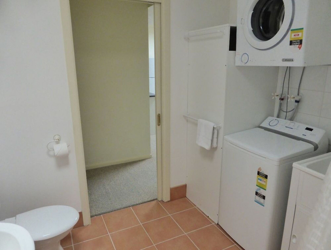 Bathroom 5, Lifestyle Apartments at Ferntree, Knox - North-East