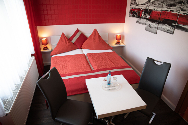 Bedroom 5, Restaurant & Pension Rüssel - Pub, Mansfeld-Südharz