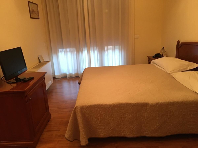 Bedroom 2, Ruggiero Park Hotel, Salerno