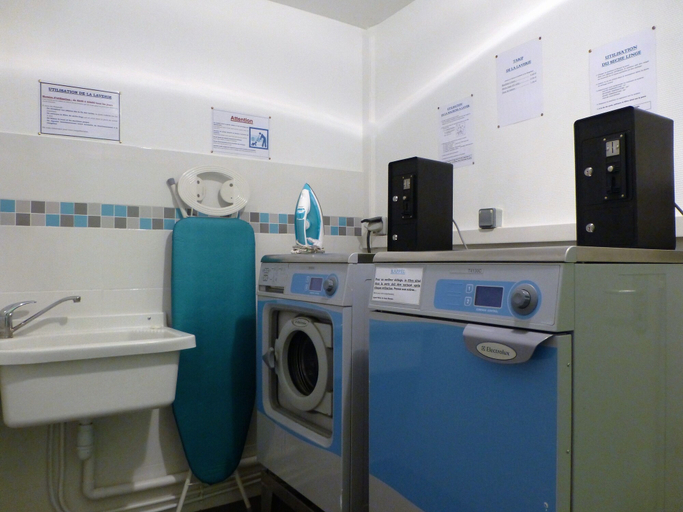 Bathroom 5, KOSY Appart’Hôtels – Le Cours Moreau, Saône-et-Loire