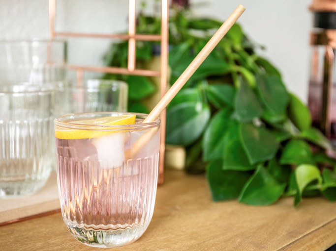 Food & Drinks 7