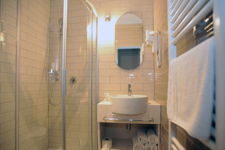 Bathroom 4, Hotel Mrak 4*, Ljubljana