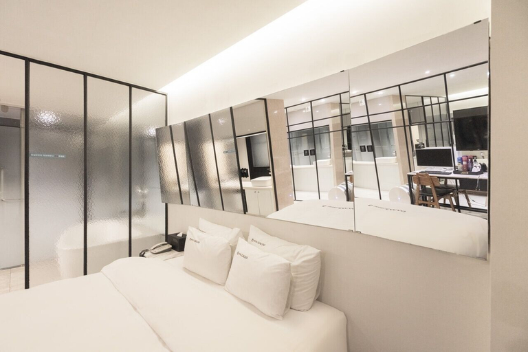 Bedroom 2, HOTEL CACAO, Namdong