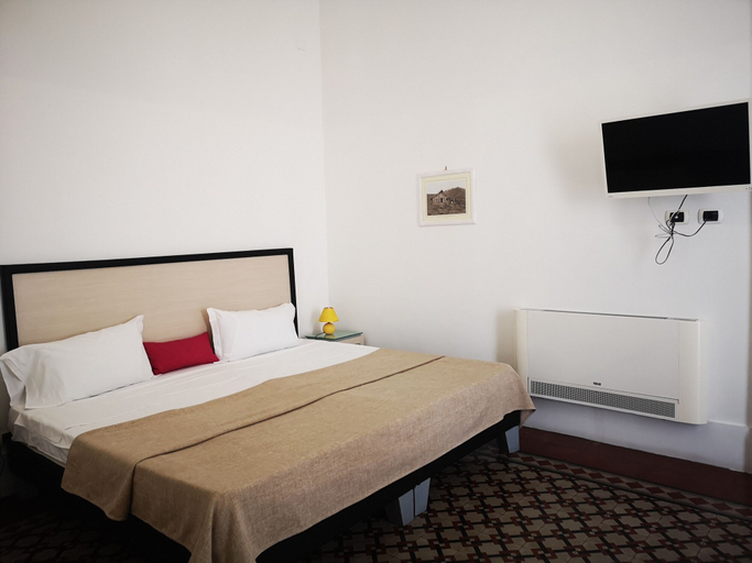 Bedroom 3, Hotel Valentino, Catania