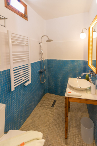 Bathroom 5, Dar Korsan, Rabat