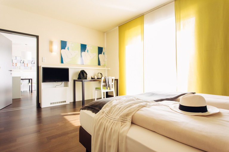 Bedroom 4, harry’s home Linz-Urfahr hotel & apartments, Linz