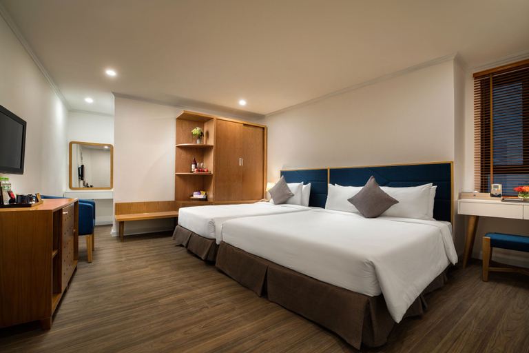 Bedroom 2, Hanoi Backpackers Hostel & Rooftop bar, Hoร n Kiแบฟm