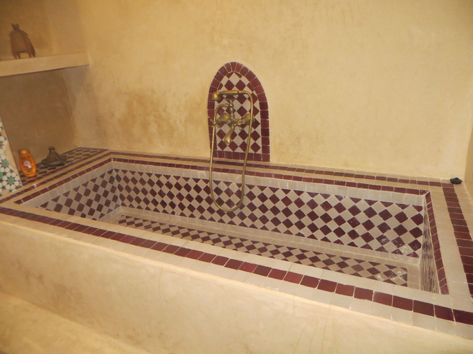 Bathroom 4, Riad Gloria, Essaouira