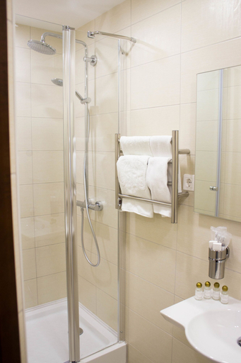 Bathroom 3, Stasov Hotel, Sankt-Peterburg gorsovet