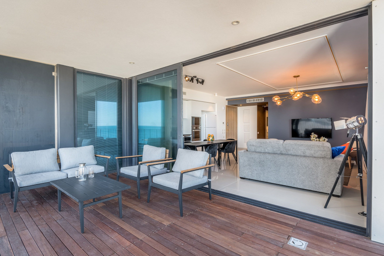 Others 5, Front of Beach - Trumpeldor Street