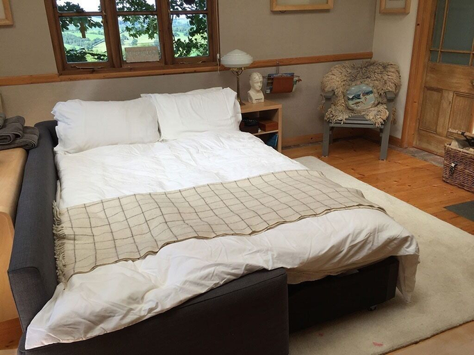 Bedroom 2, Faraway Follies, Denbighshire