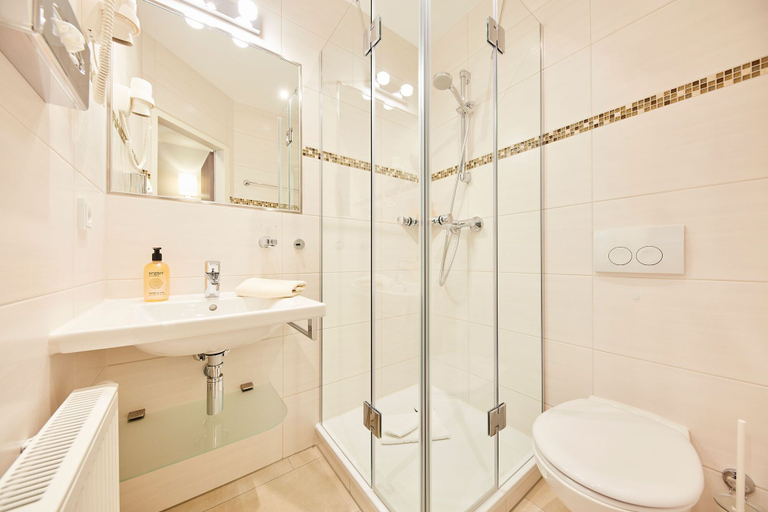 Bathroom 3, Hotel garni Sonnenhof, Meißen