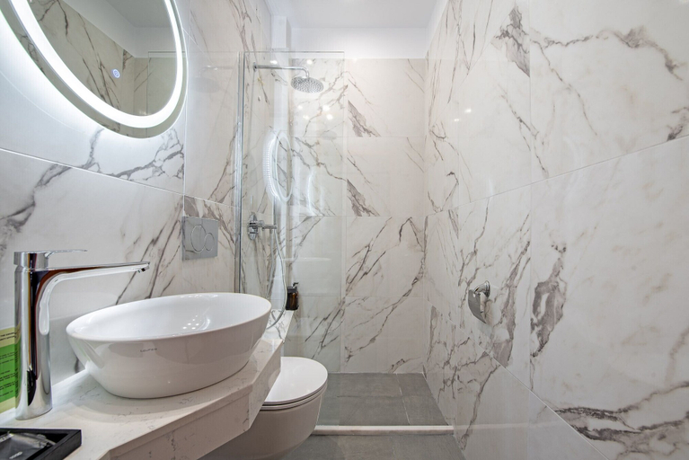 Bathroom 5, Aggelos Hotel, Ionian Islands