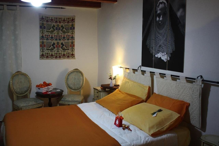 Bedroom 3, Il Lupo Rosso, Oristano