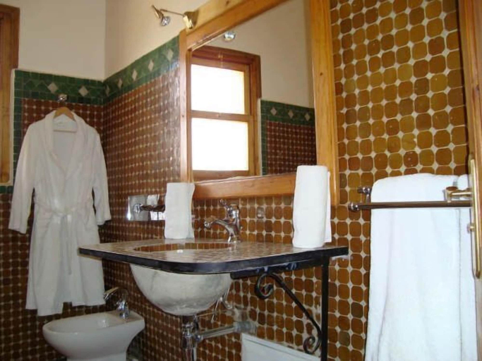 Bathroom, Hotel Ksar Assalassil, Errachidia