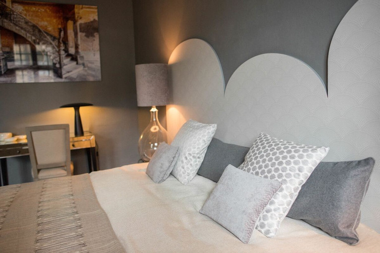 Bedroom 3, Marnie et Mister H, Ille-et-Vilaine