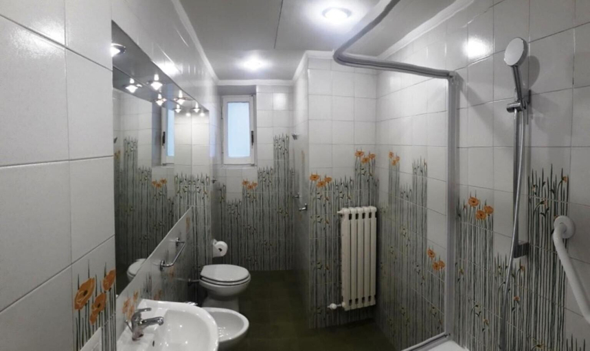 Bathroom 3, Ciao Roma, Roma