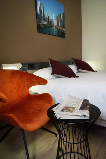 Bedroom 3, Hôtel Gratte-Ciel Ariana, Rhône