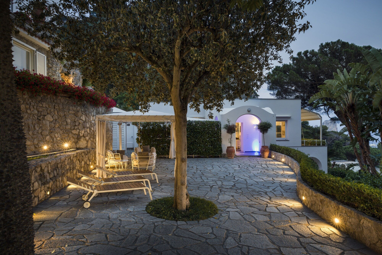 Exterior & Views 2, LHP Suite Villa La Giara, Napoli