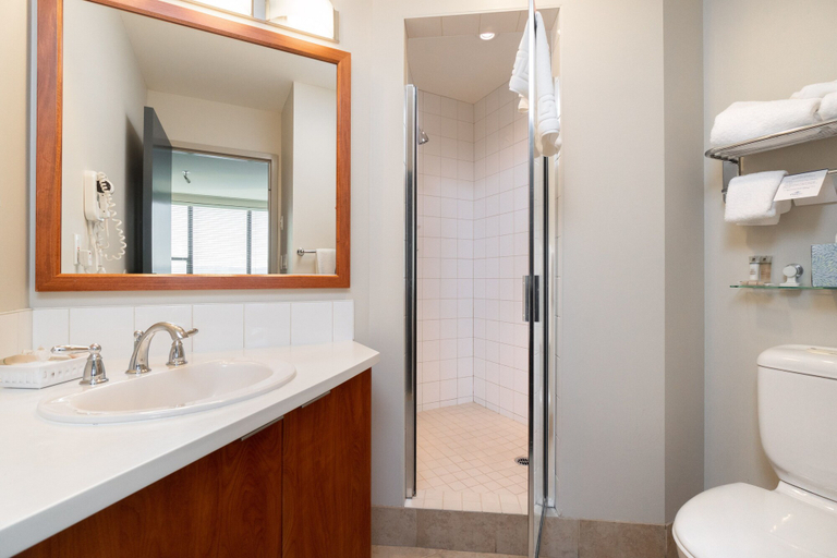 Bathroom 4, Ocean Promenade, Greater Vancouver