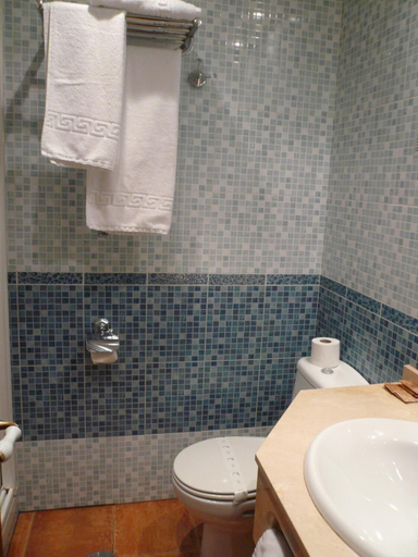 Bathroom 3, Hostal Posada Entreviñas, Ciudad Real