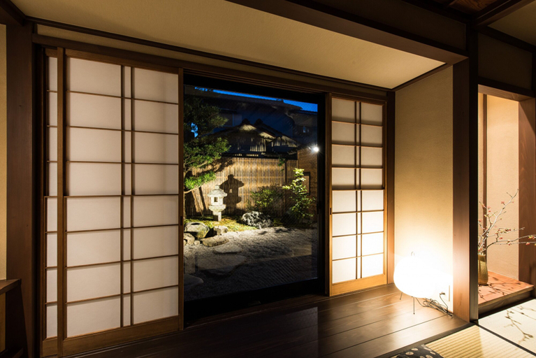 Others 5, Higashiyama Kageroi, Kanazawa