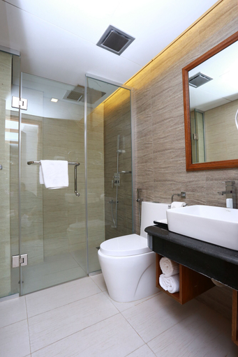Bathroom 5, Marino Royal Hotel, Dhaka